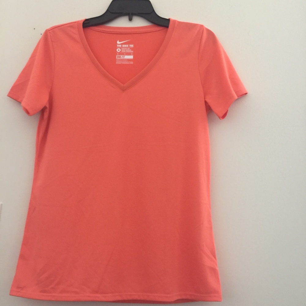 Nike Tee